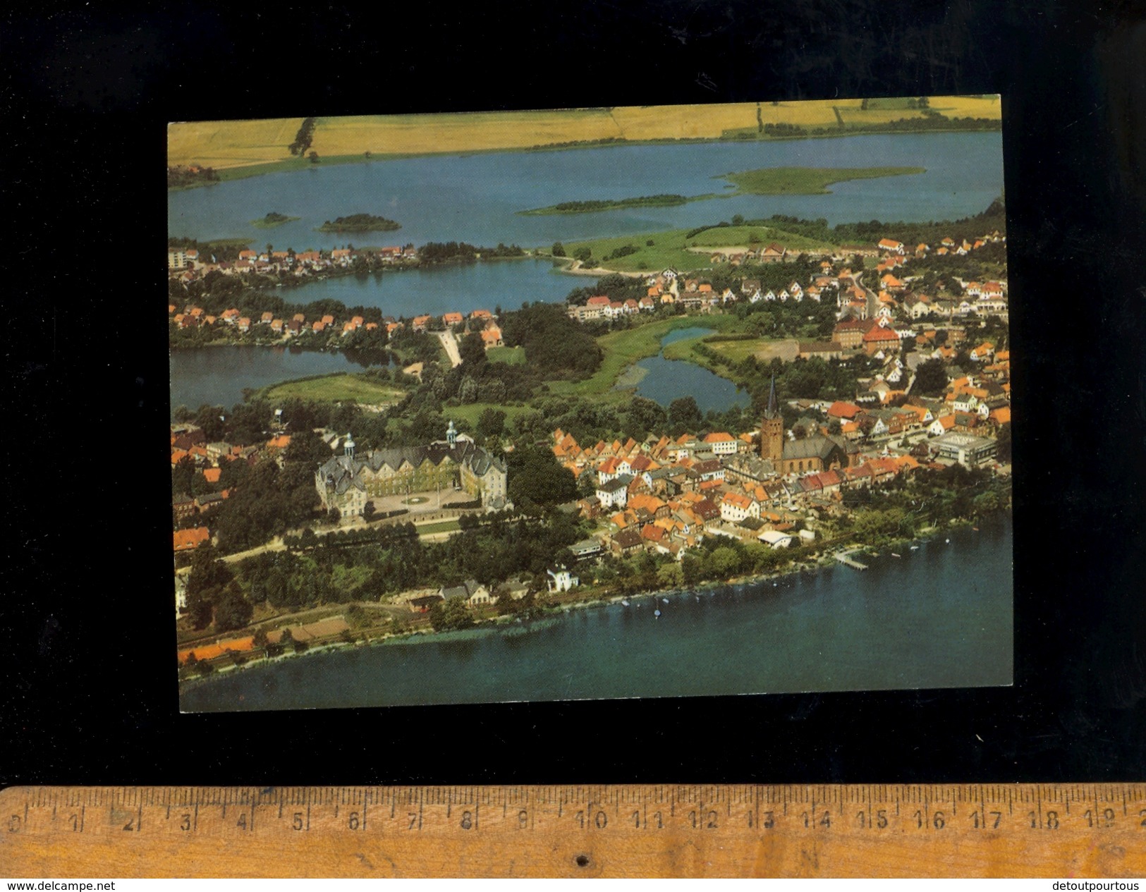 PLÖN Ploen AM SEE : Holsteinische Schweiz  : Luftbild am Stadt