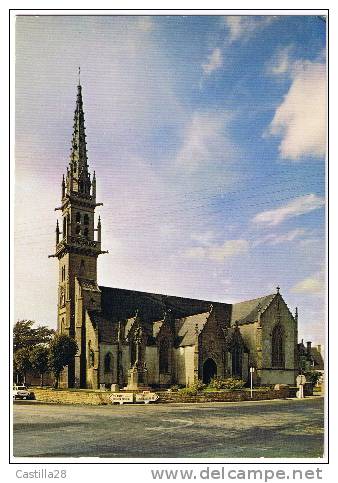 PLONEVEZ PORZAY église