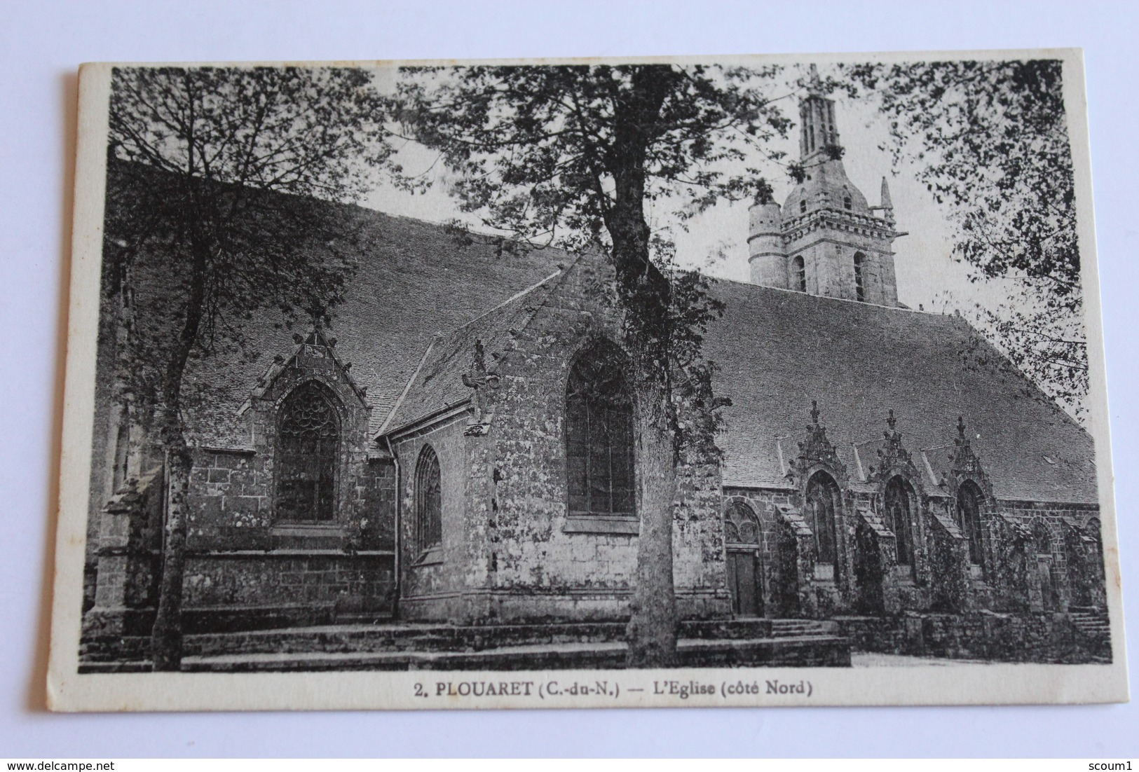 plouaret - l'église