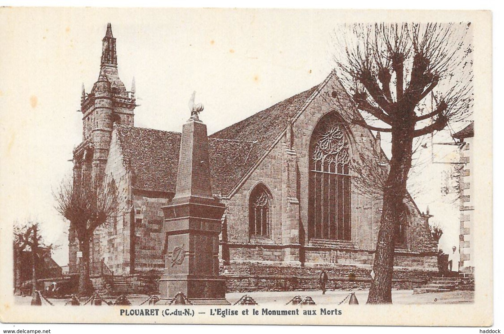 PLOUARET : L'EGLISE