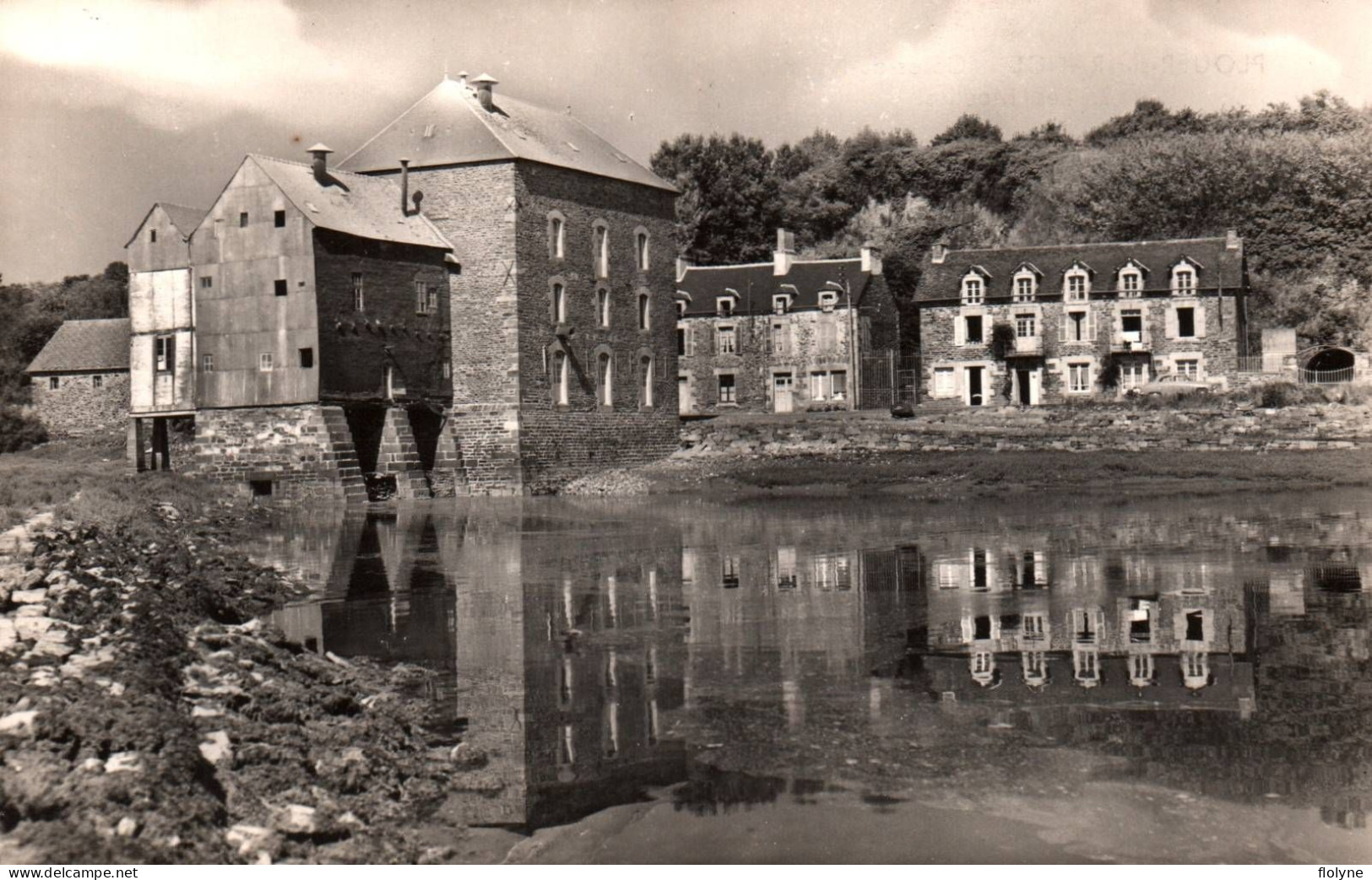 plouër sur rance - vue sur les moulins - minoterie molen