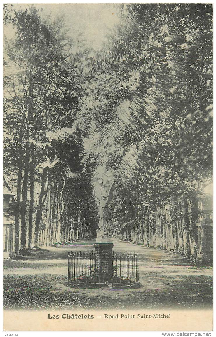 PLOUFRAGAN     LES CHATELETS   ROND POINT ST MICHEL