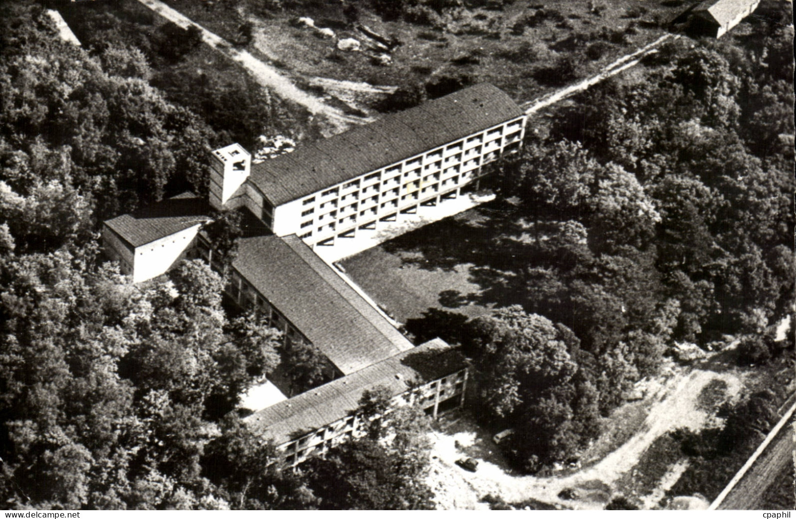 Poissy - Le Part Dieu - CPA - CPA