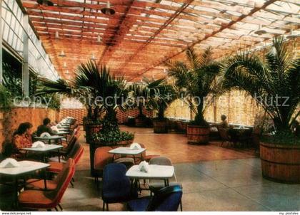 Zielona Gora Gruenberg Wnetrze kawiarni Palmiarnia