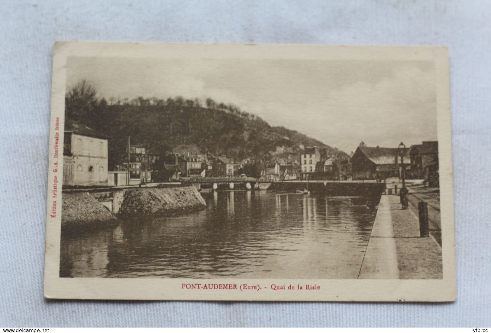 Pont Audemer, quia de la Risle, Eure 27
