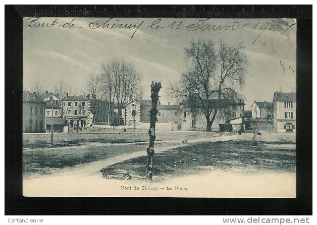 PONT DE CHERUY - La Place