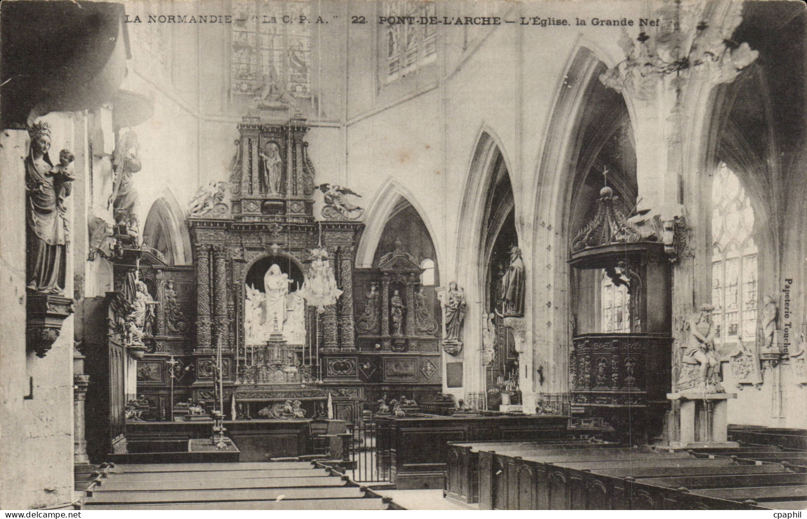 Pont de l'Arche - L'Eglise - La Grande Nef - CPA