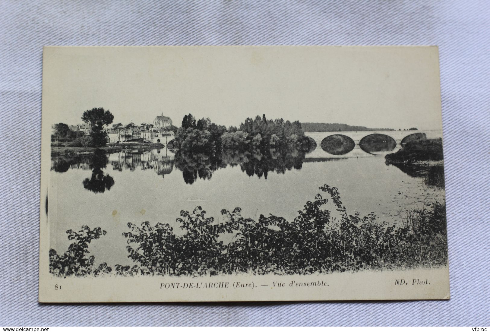 Pont de l'Arche, vue d'ensemble, Eure 27