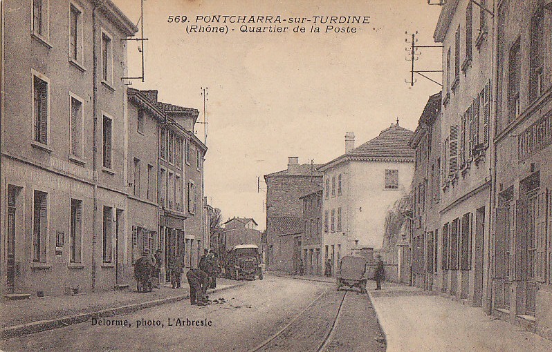 Pontcharra sur Turdine 69 - Quartier de la Poste