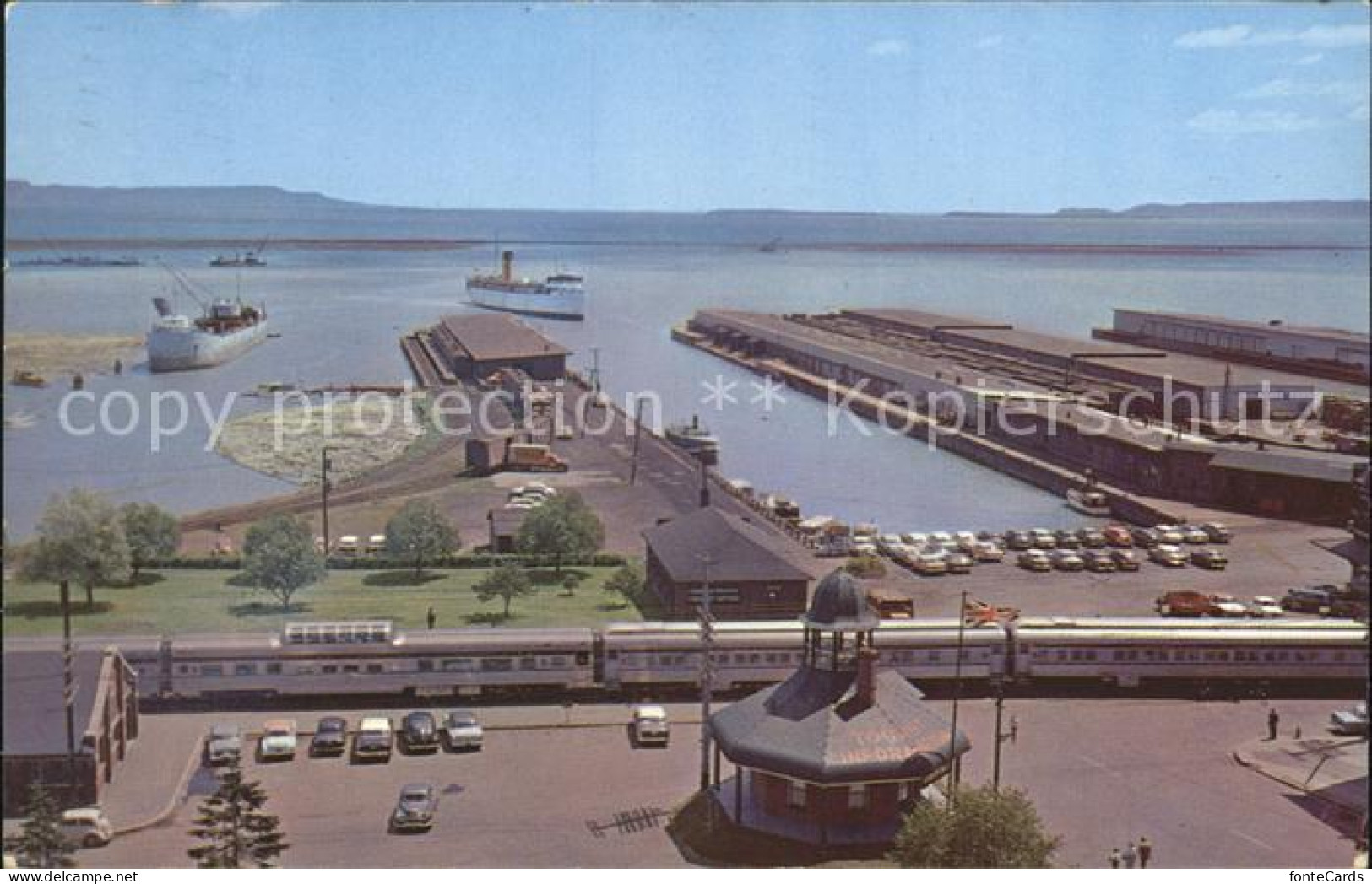 Port Arthur Ontario The Harbour