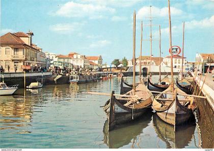 CPM Canal Central Aveiro Bateaux de peche