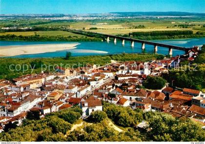 Santarem Portugal Pont sur le Tage et Quai