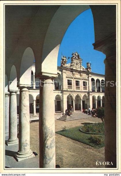 Evora Antiga Universidade Fachada e Claustro Universitaet
