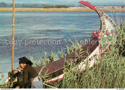 Aveiro River branch Uferpartie am Fluss Boot