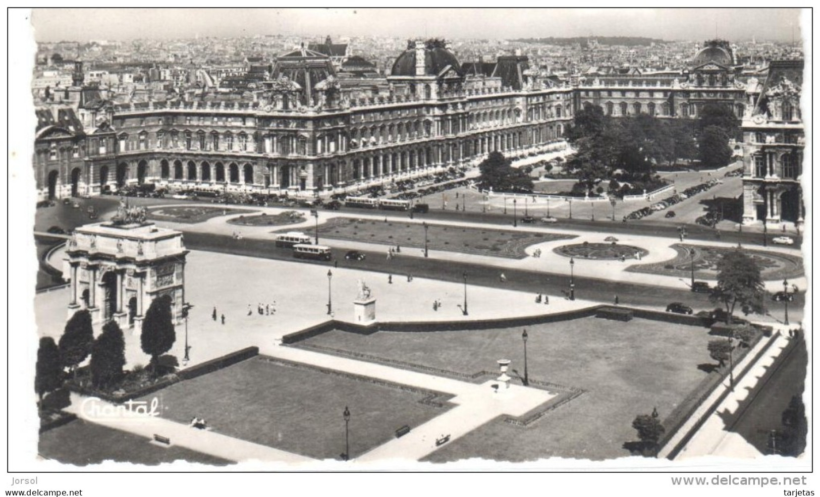 POSTAL  44- PARIS  -FRANCIA  VUE GÉNÉRALE SUR LE PALAIS DU LOUVRE ET LES JARDINS (VISTA GENERAL DEL LOUVRE Y JARDINES )