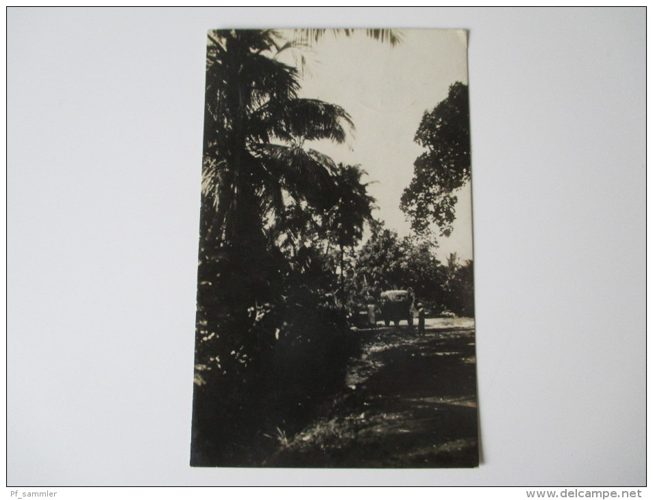 Postcard 1935 Haiti. Nature et Civilisation. Port au Prince. Old car in the nature / oldtimer im Urwald.