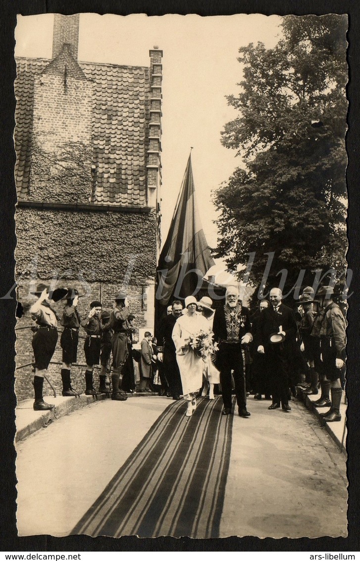 Postcard / CPA / ROYALTY / Belgique / België / Reine Elisabeth / Brugge / 1925 / photo Favresse