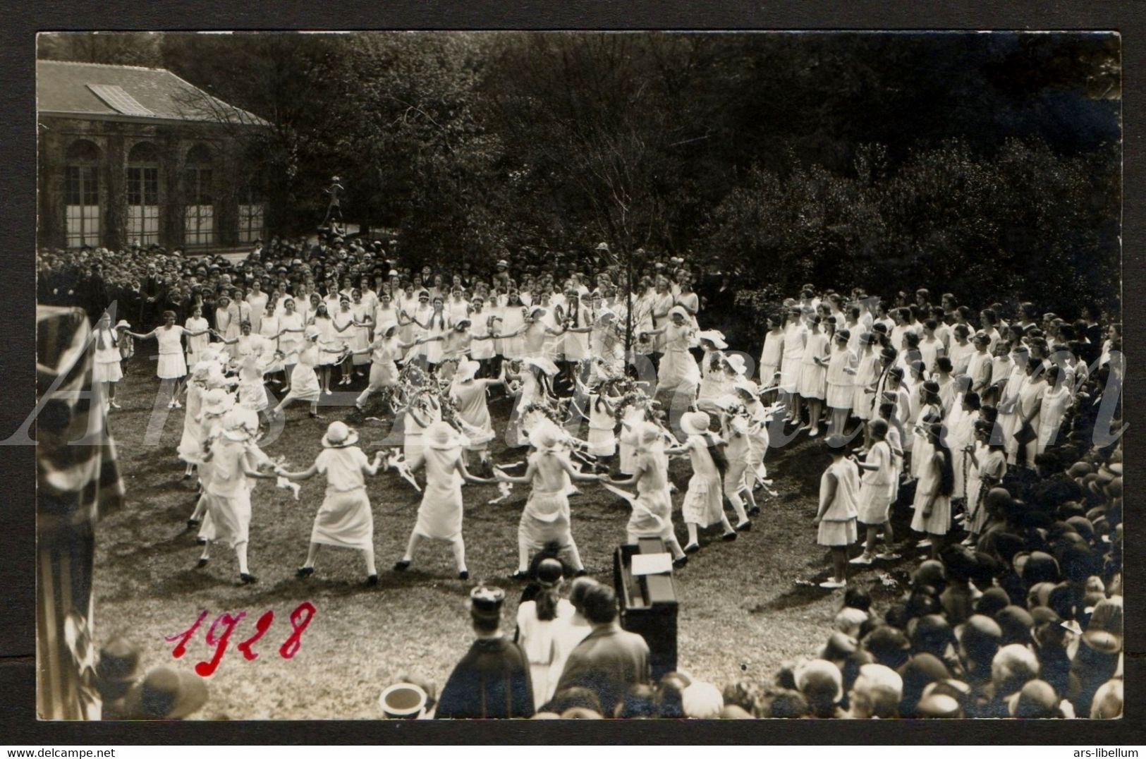 Postcard / CPA / ROYALTY / Belgique / België / Reine Elisabeth / Koningin Elisabeth / Rossignol / 1925 / unused