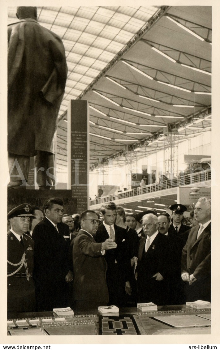 Postcard / ROYALTY / Belgique / prince Albert / prins Albert / visite du Pavillon de l'U.R.S.S. / Expo 58 / 1958