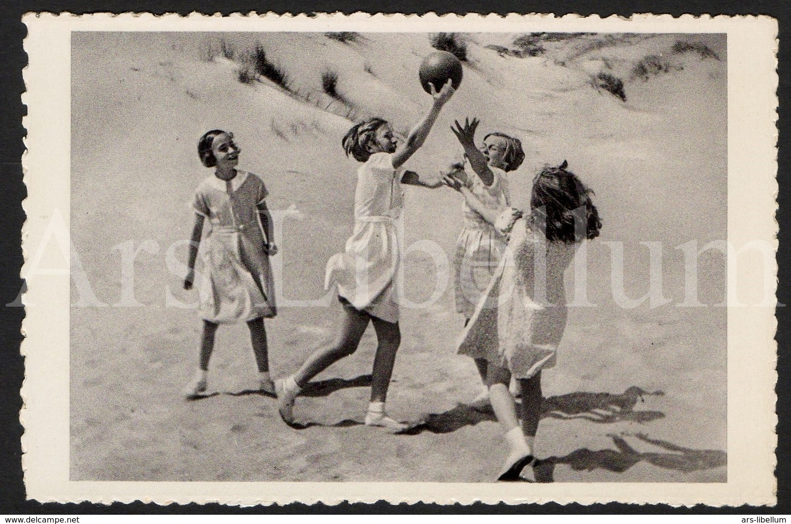 Postcard / ROYALTY / Belgium / België / Prinses Josephine Charlotte / Princesse Joséphine Charlotte / De Panne / 1938