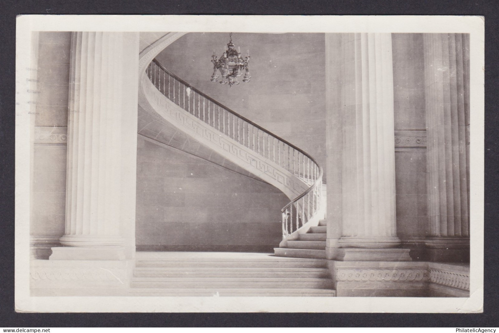 Postcard, United States, Albany NY, State Education Building Elliptical Stairway
