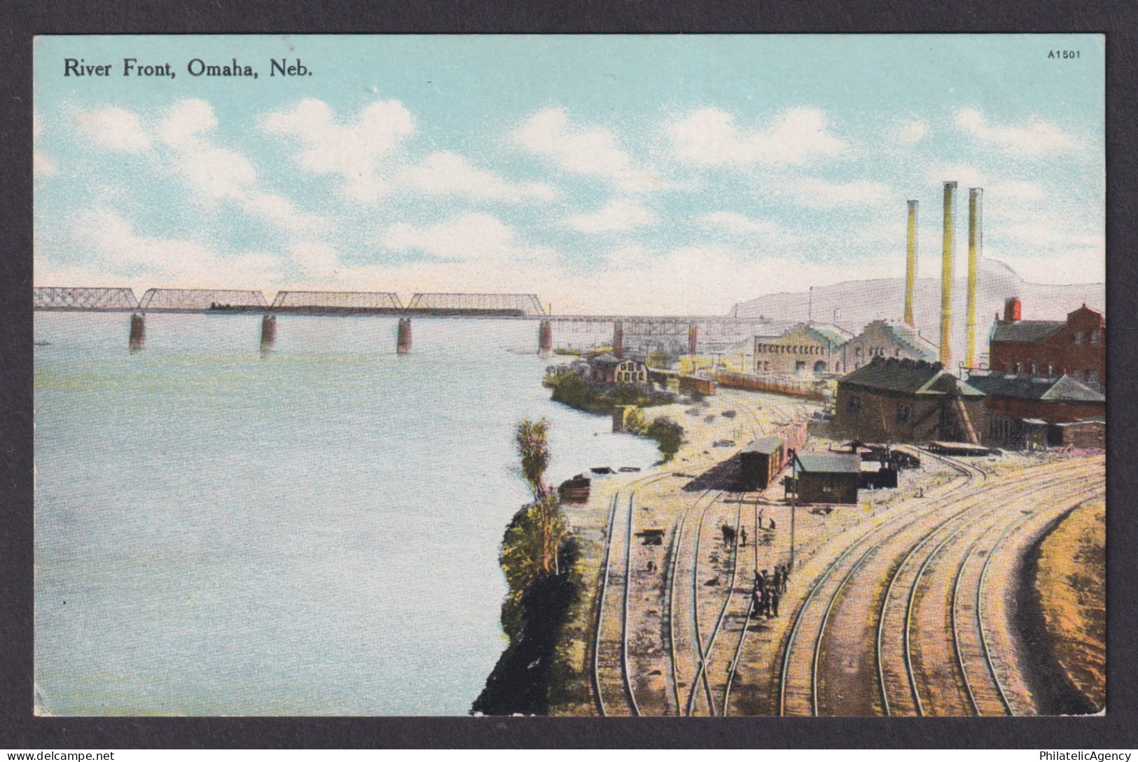 Postcard, United States, Omaha NE, River Front,