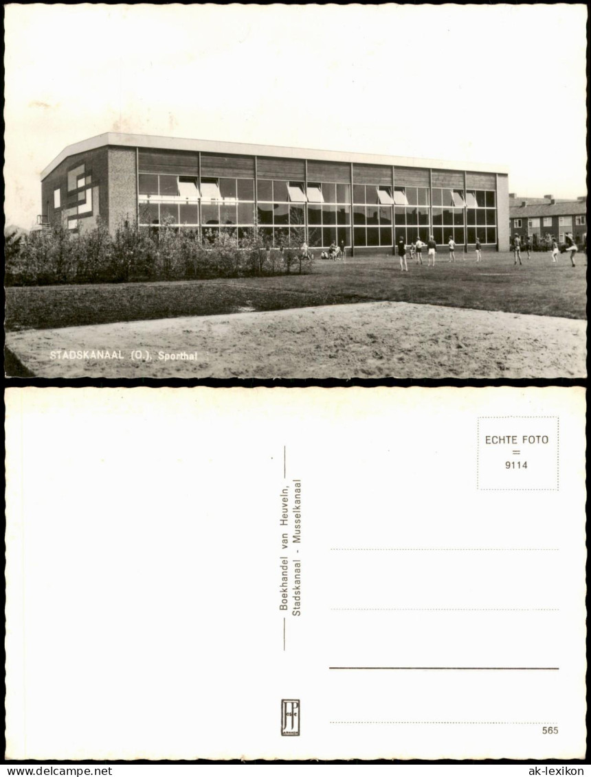 Postkaart Stadskanaal STADSKANAAL (0.), Sporthal, Sporthalle 1960