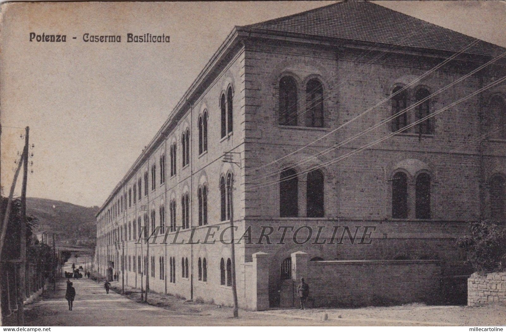 POTENZA: Caserma Basilicata
