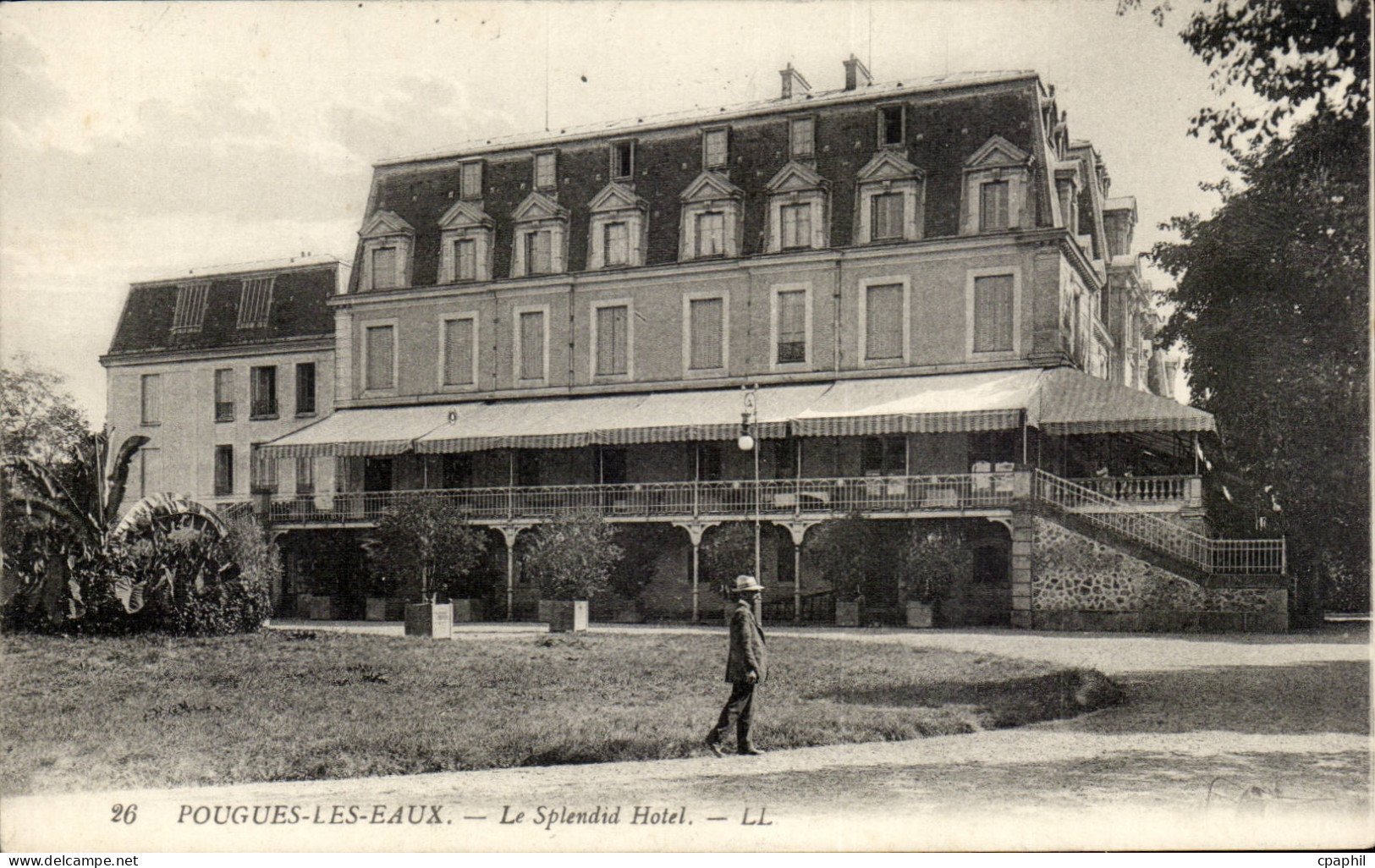 Pougues les Eaux - Le Splendid Hotel - CPA