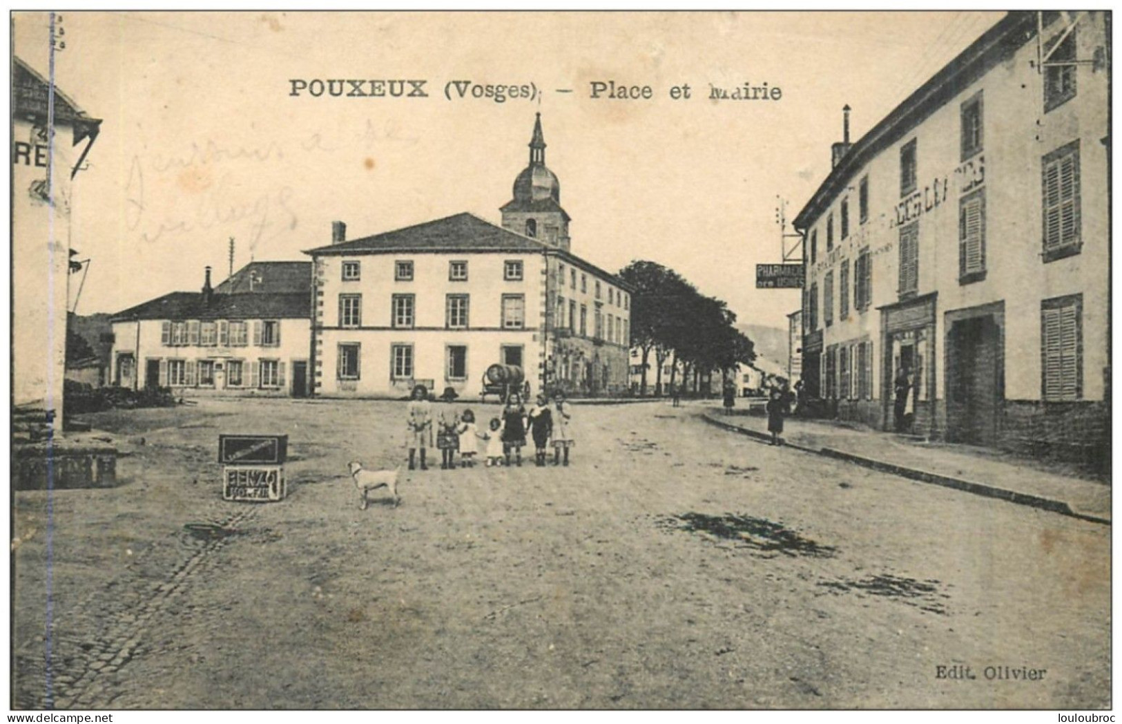 POUXEUX ELOYES PLACE ET MAIRIE