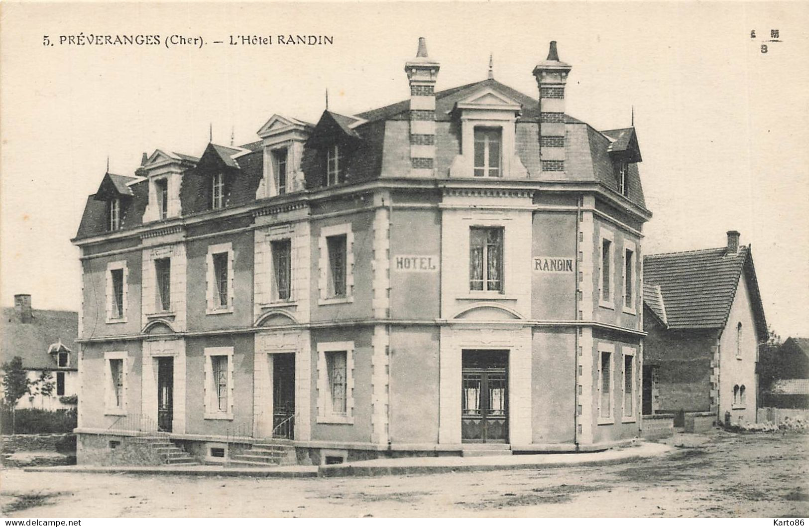 préveranges * place et l'hôtel RANDIN