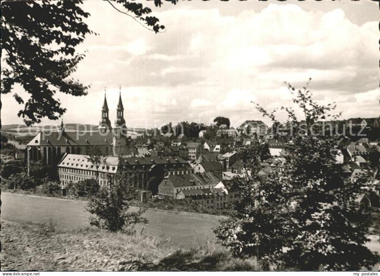 Pruem Eifel Ortsansicht mit Kirche