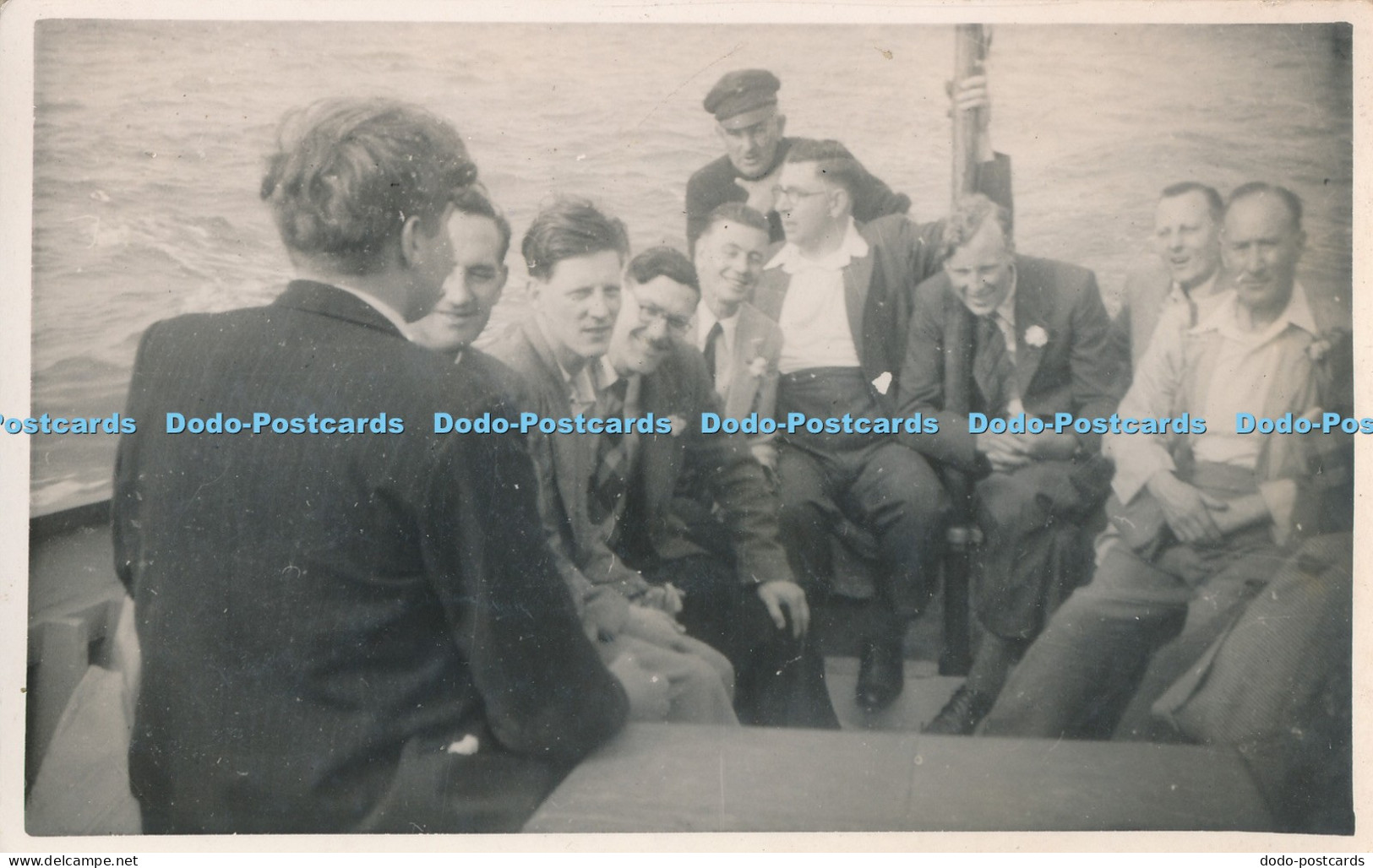 R006260 Old Postcard A Mens Company