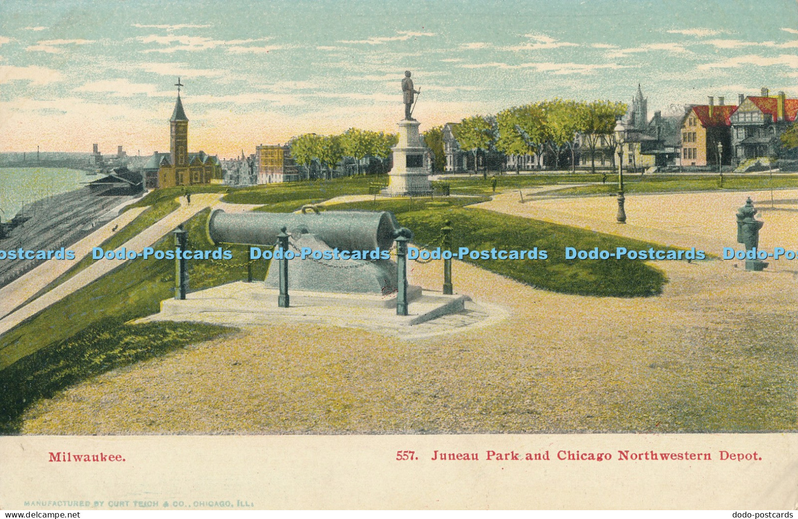 R021219 Milwaukee Juneau Park and Chicago Northwestern Depot Curt Teich