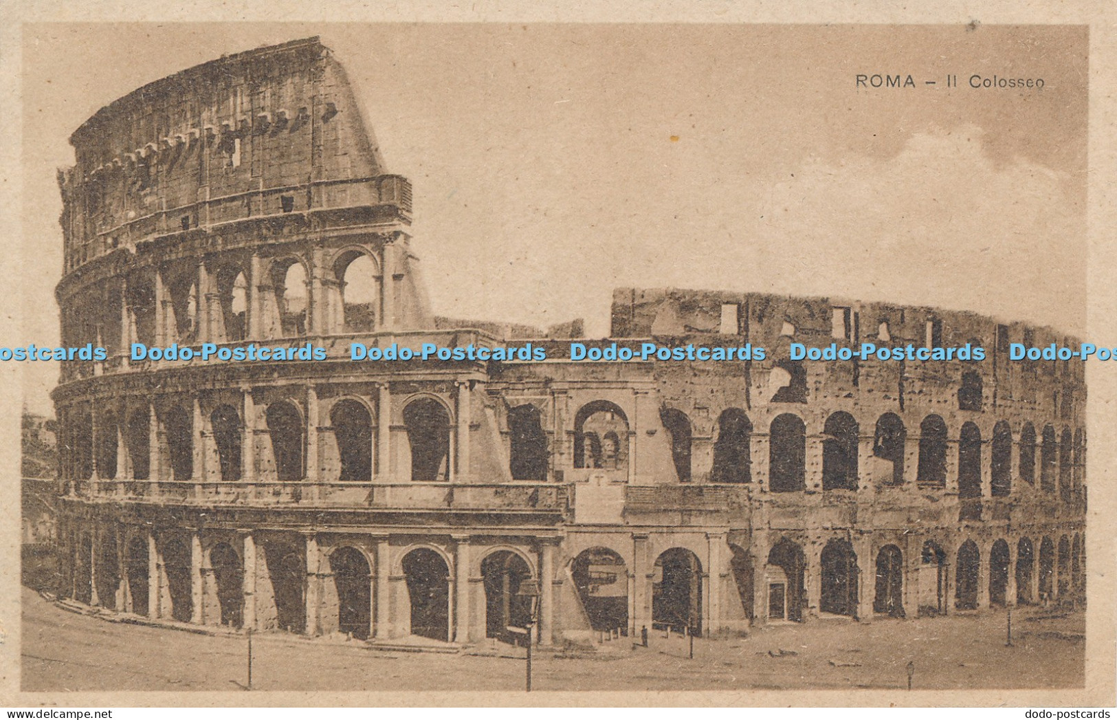 R047784 Roma Il Colosseo