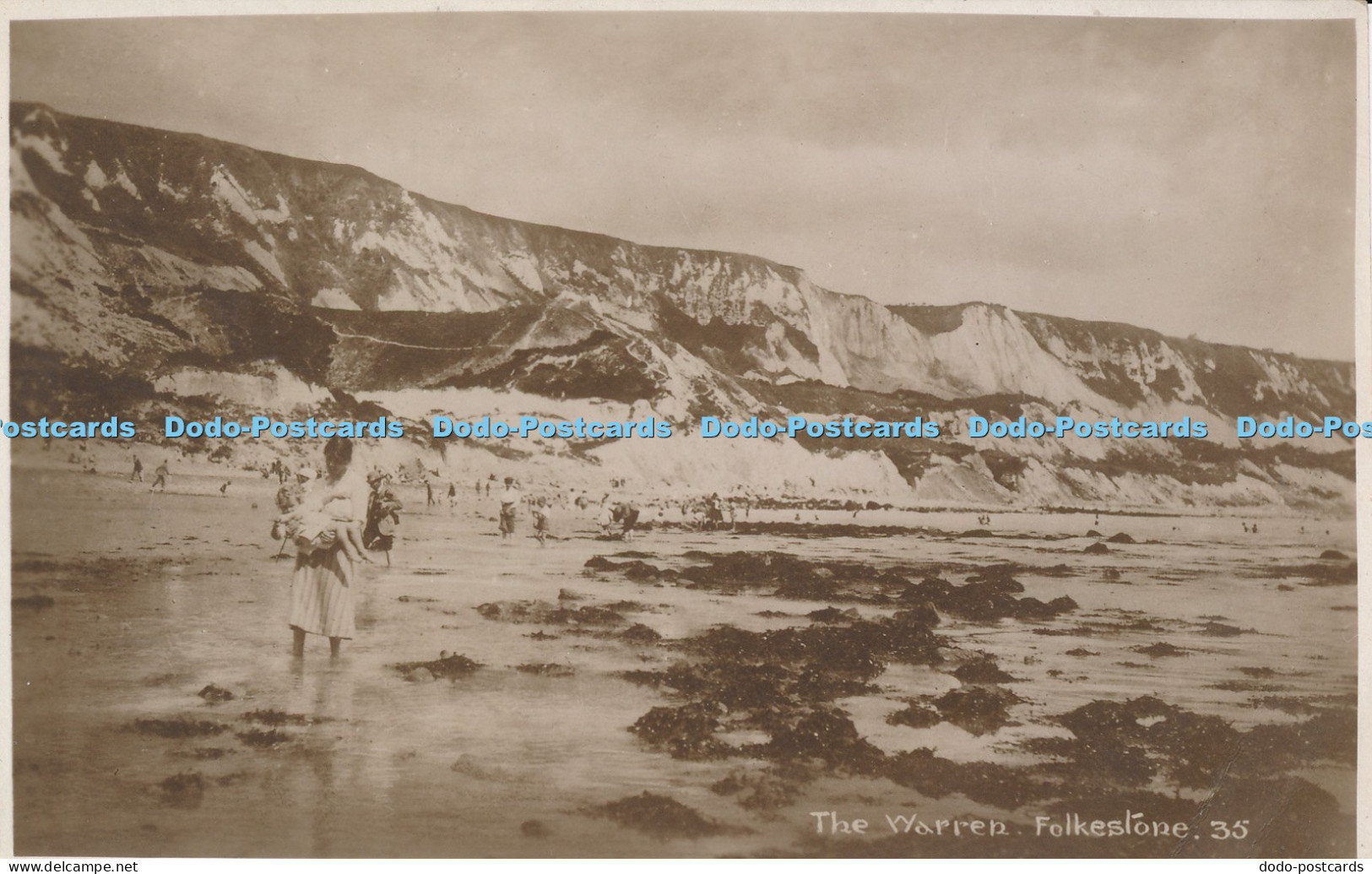 R048931 The Warren Folkestone Truart