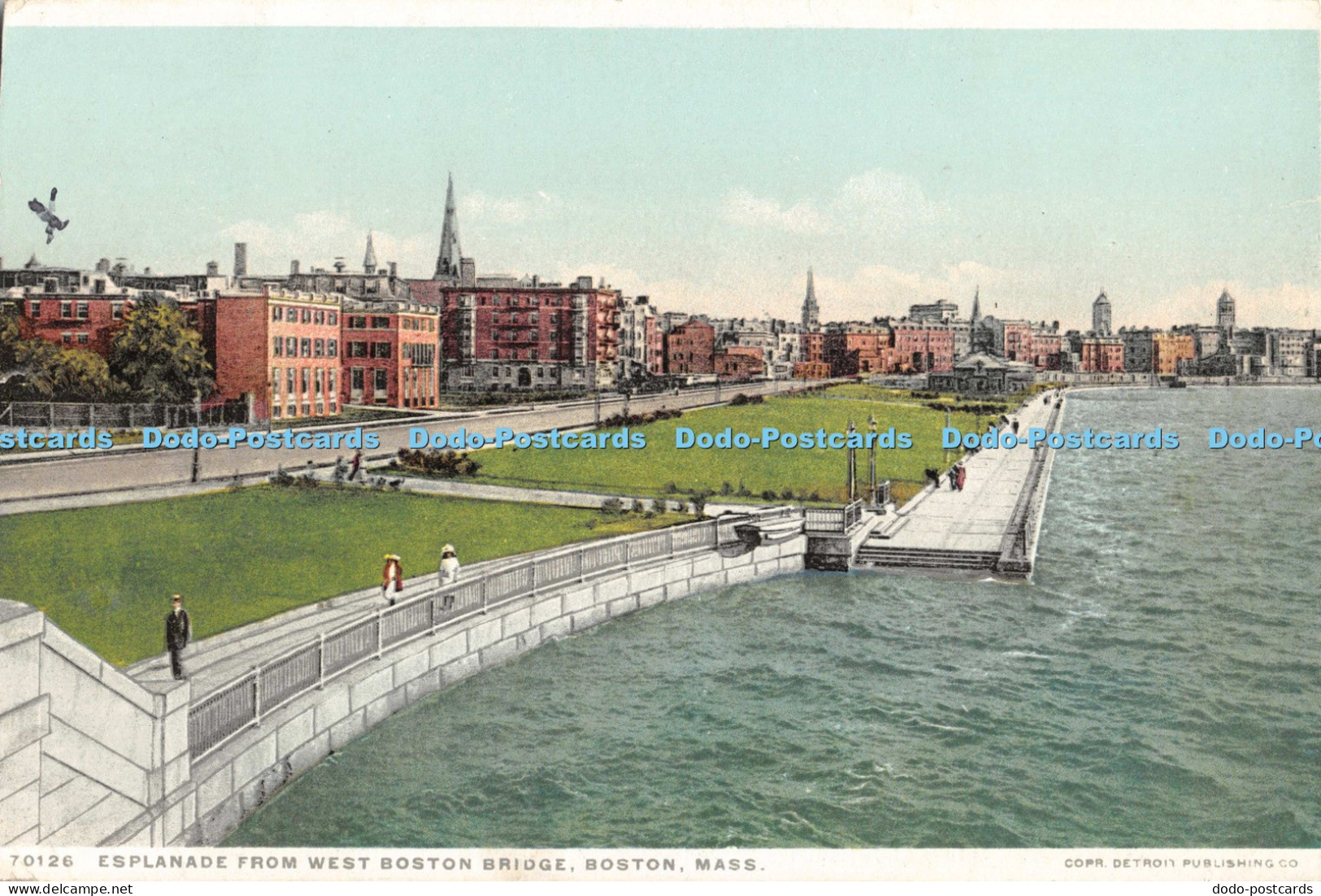 R053326 Esplanade from West Boston Bridge Boston Mass Phostint