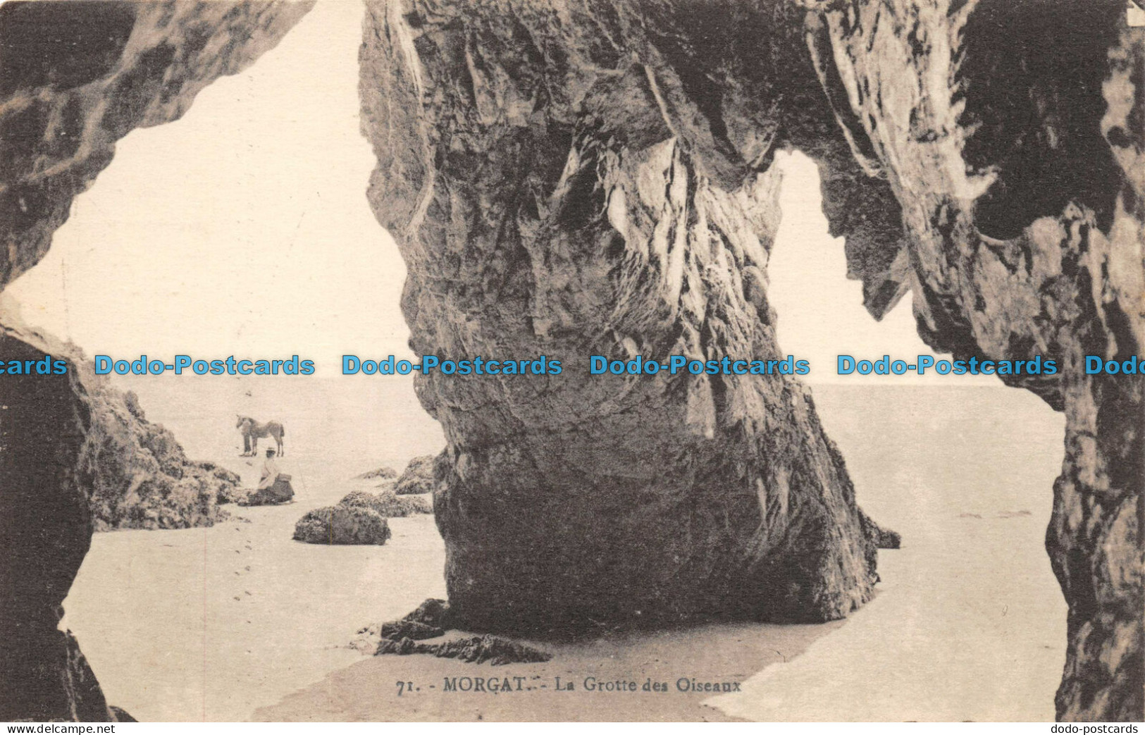 R076881 Morgat. La Grotte des Oiseaux. Le Doare