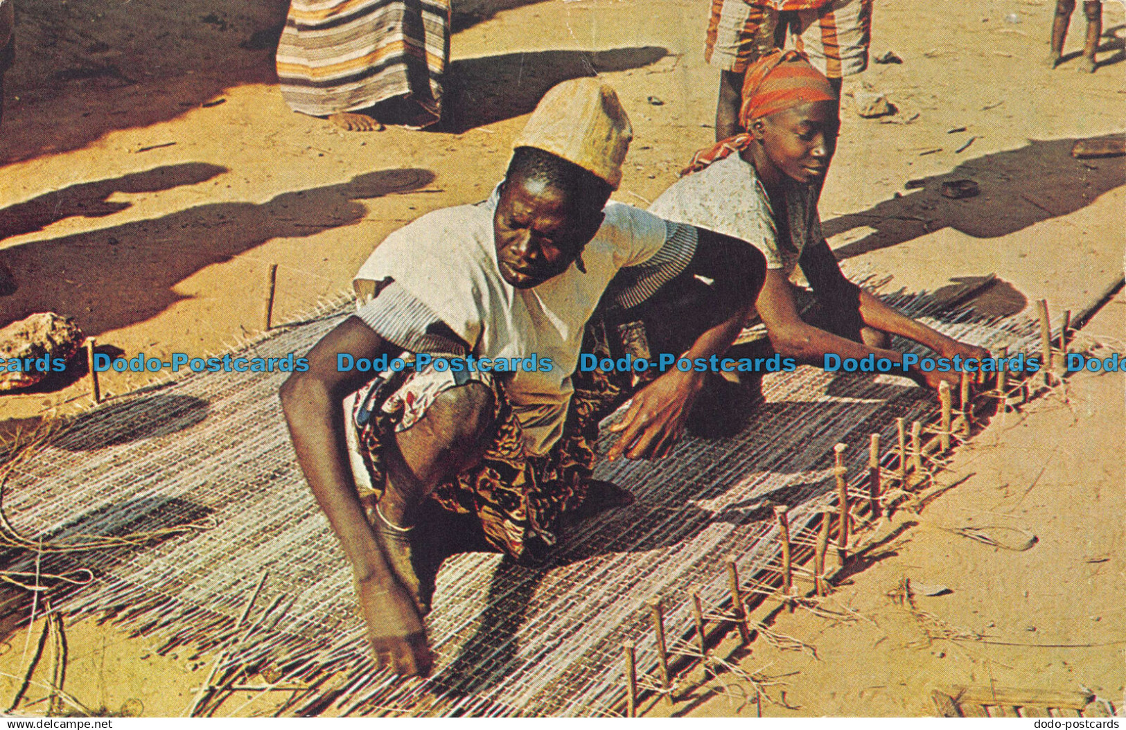 R126964 Mat Making. Sierra Leone. Valchrome