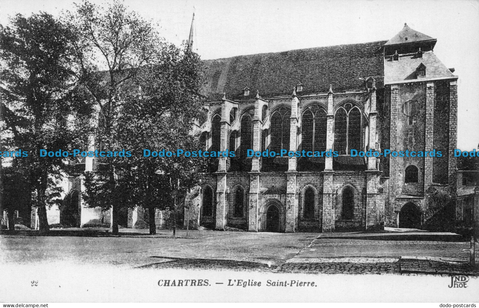 R146056 Chartres. L Eglise Saint Pierre. ND
