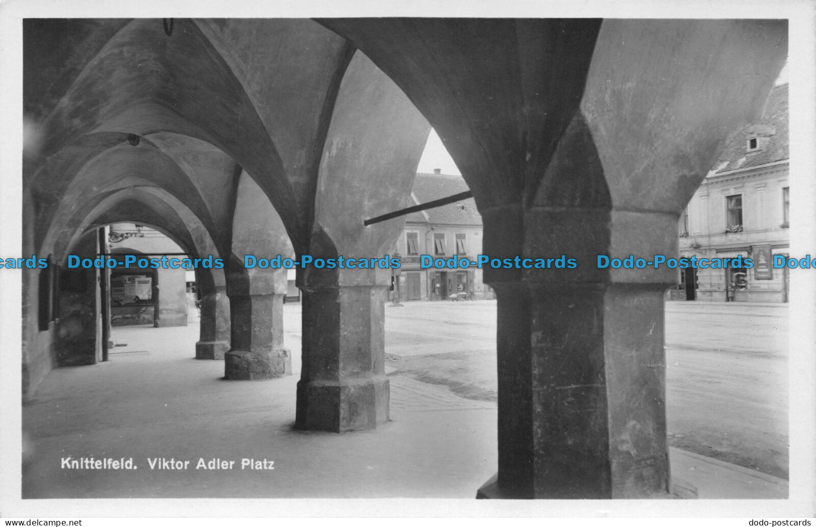 R154976 Knittelfeld Viktor Adler Platz. Frank Knollmuller. RP