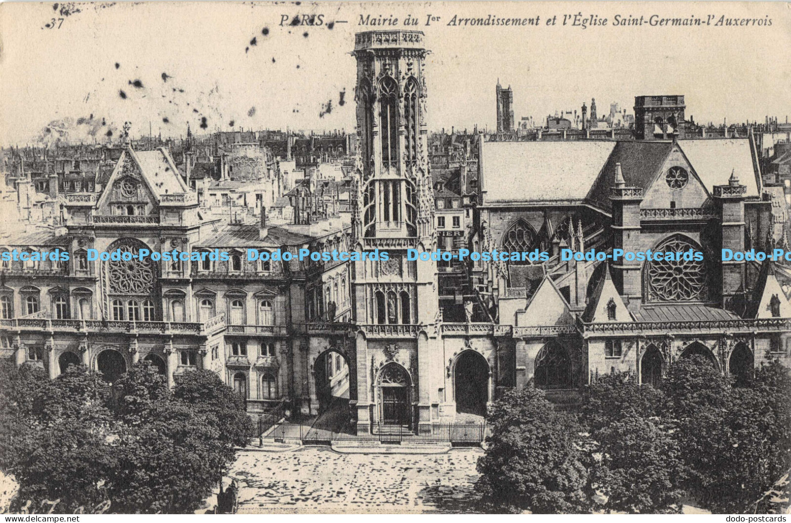 R177768 Paris. Mairie du Ier Arrondissement et lEglise Saint Germain lAuxerrois.