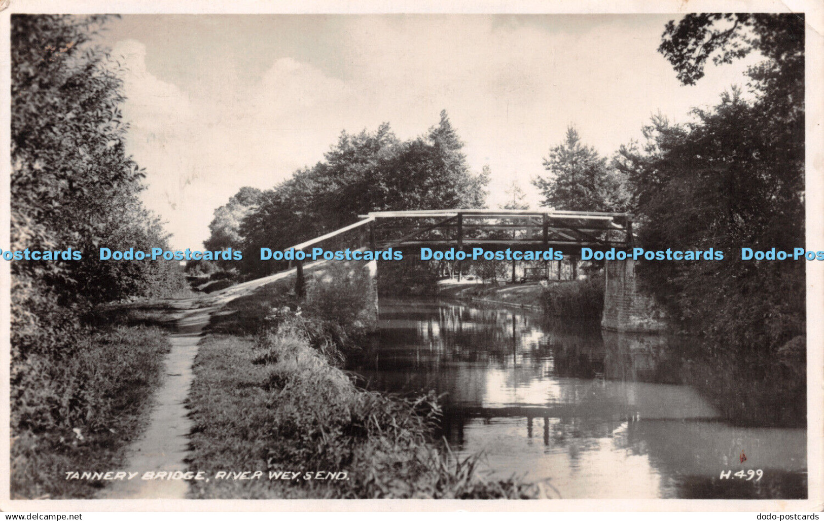 R261259 Tannery Bridge River Wey Send RP No 499 1943