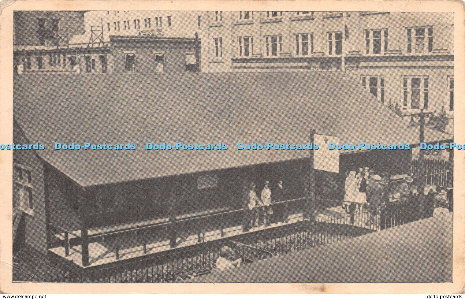 R266477 Red Cross Reception Centre Calgary Alberta Post Card