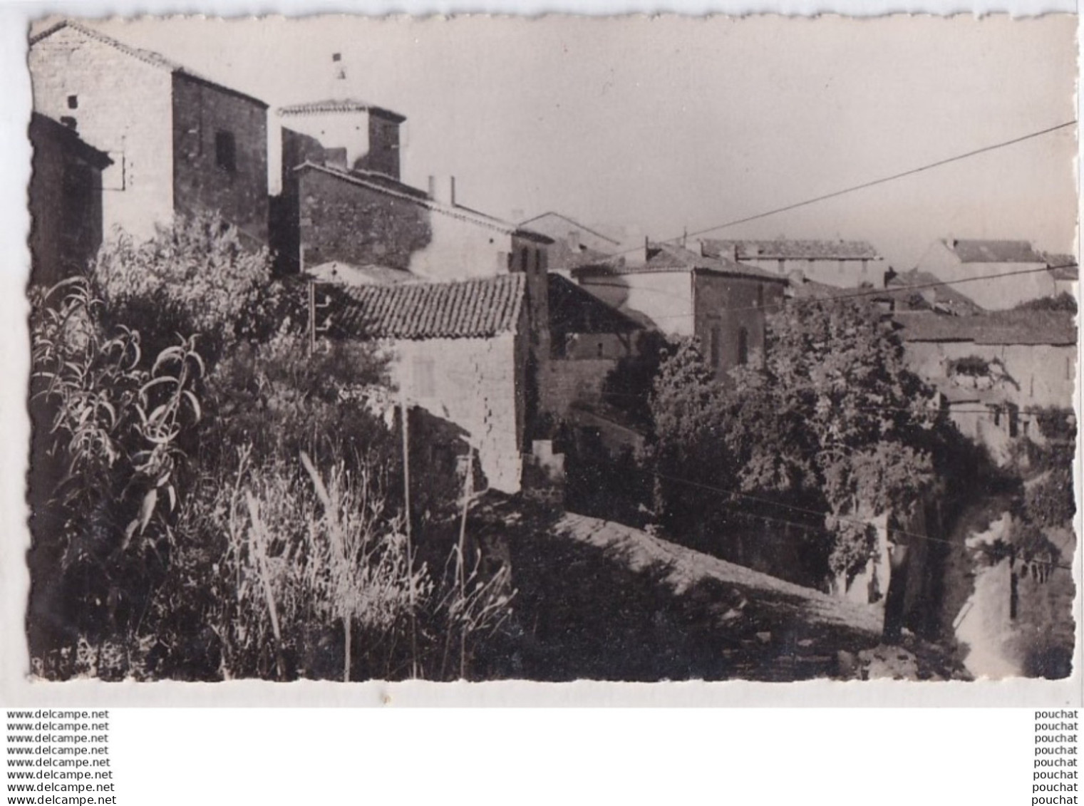 R27-47) LAROQUE TIMBAUT - LE VIEUX LAROQUE - EN  1961  - ( 2 SCANS )