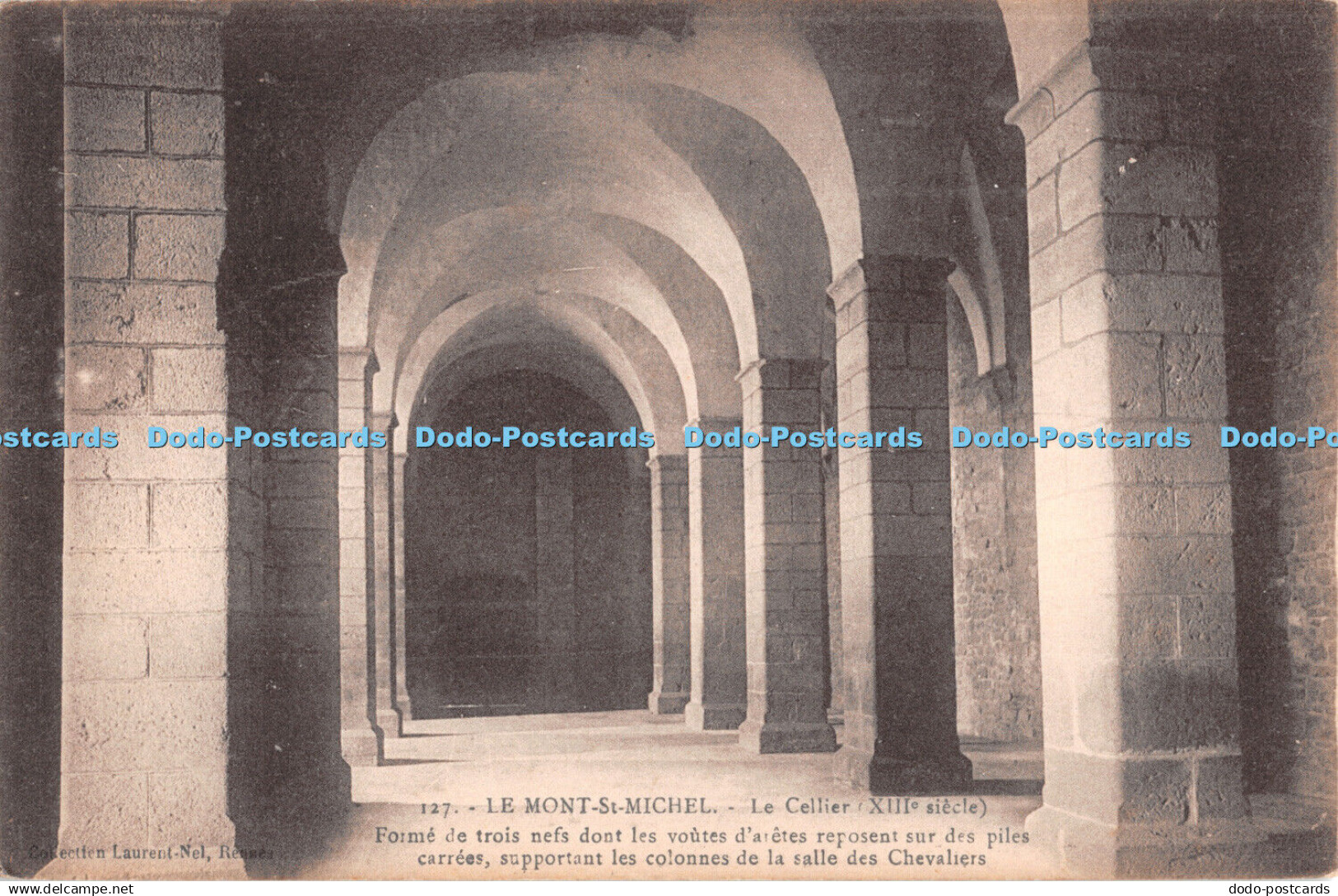 R338951 Le Mont St Michel Le Cellier Forme de trois nefs dont les voutes d arete