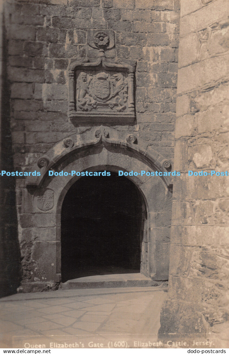 R348949 Jersey Queen Elizabeth Gate Elizabeth Castle