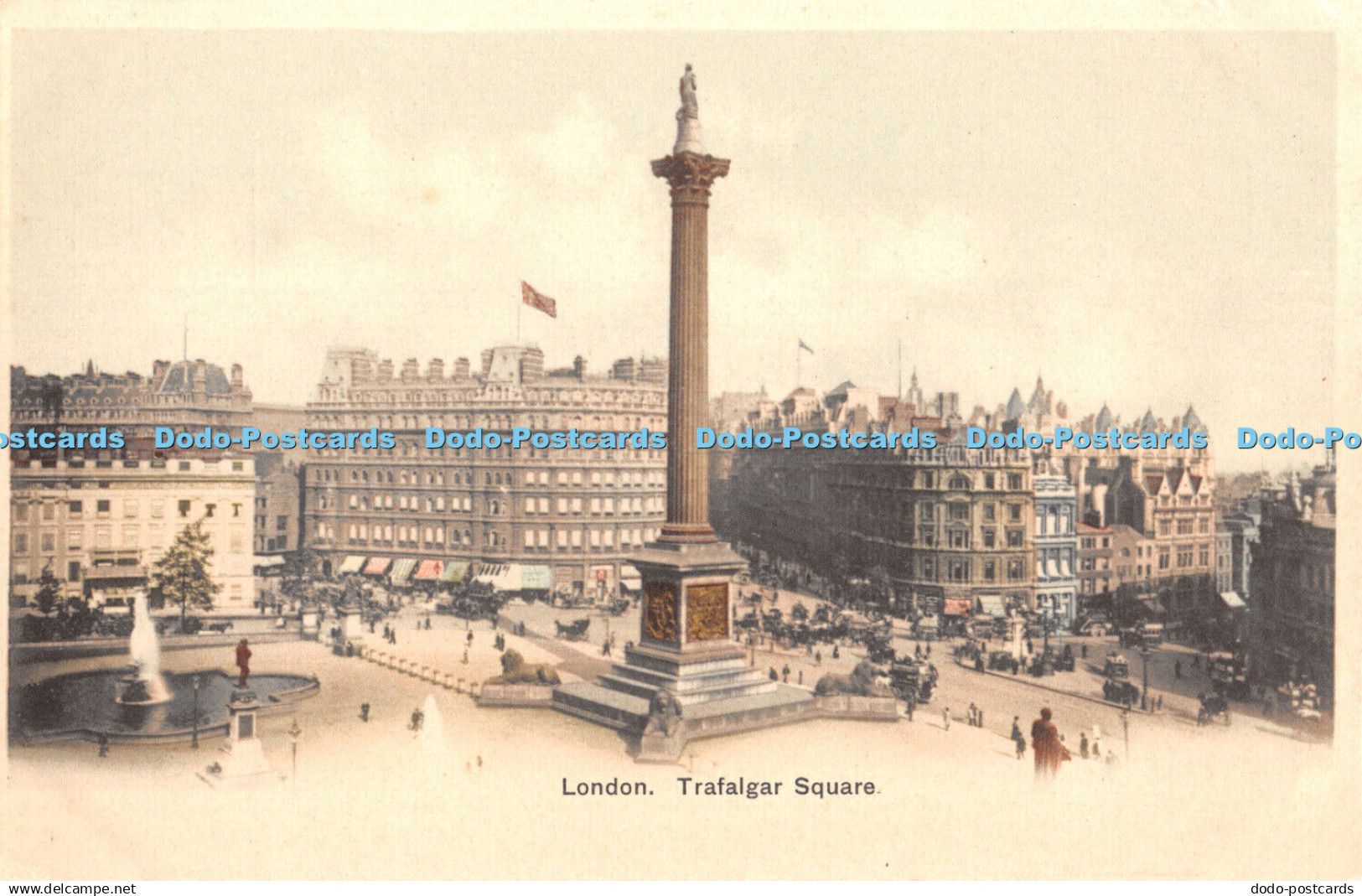 R389318 London Trafalgar Square