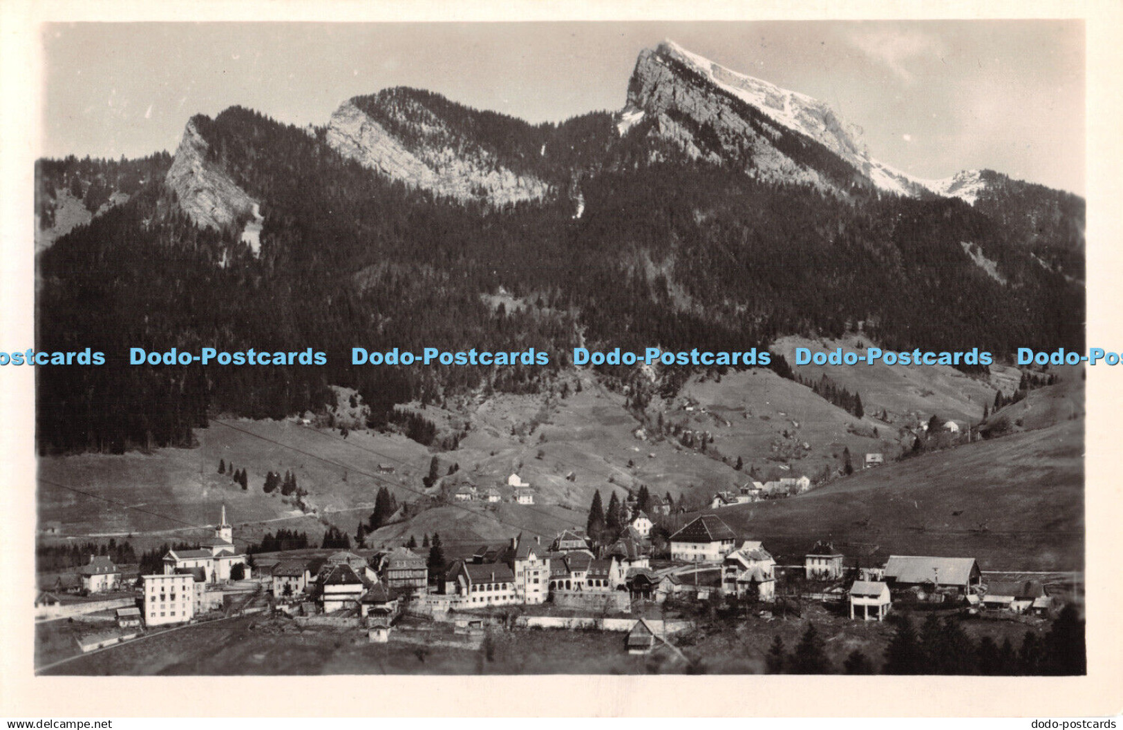 R410671 20451 En Chartreuse Saint Pierre de Chartreuse et le Grand Som J Cellard