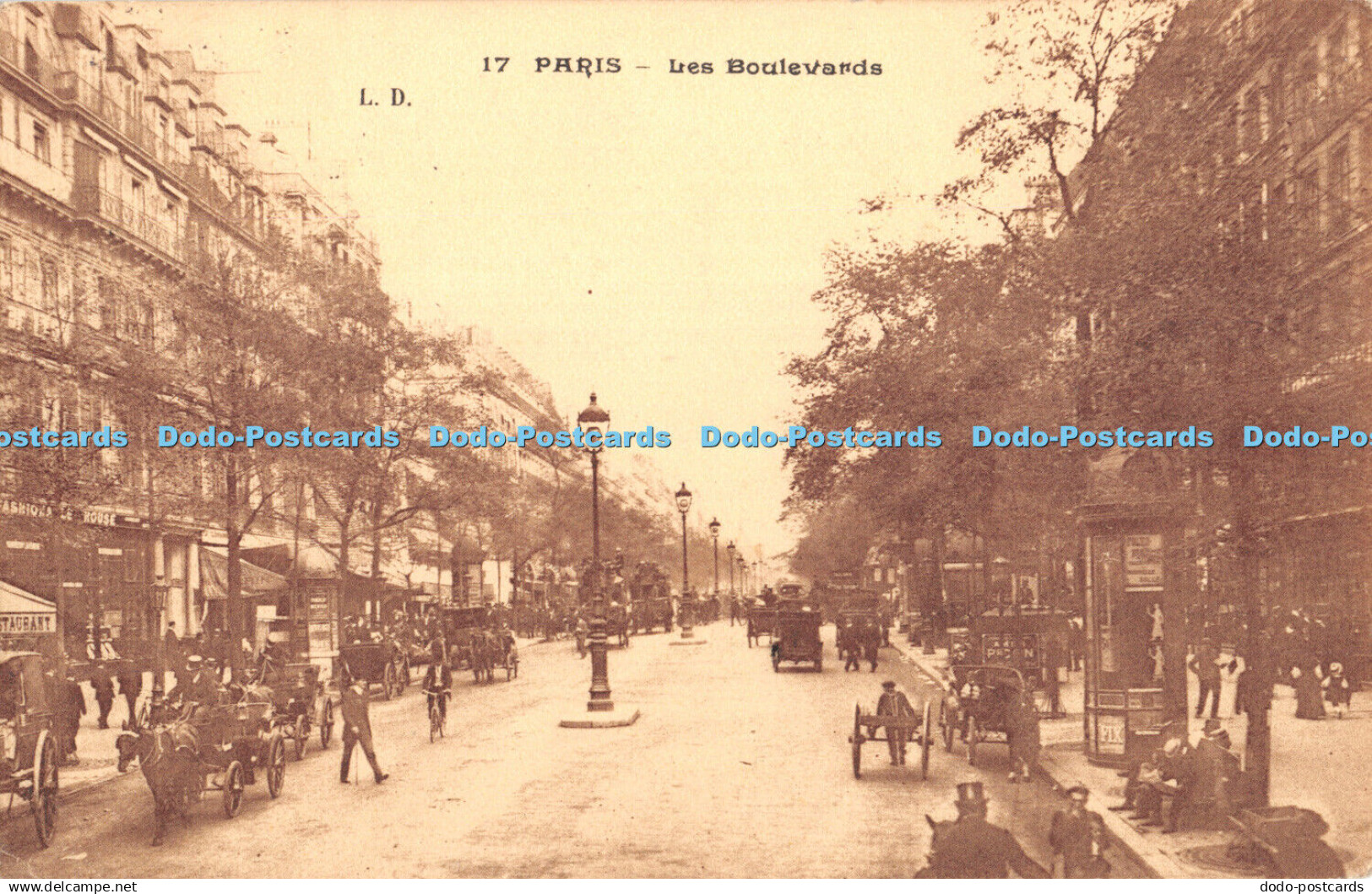 R411757 17 Paris Les Boulevards L D 1910